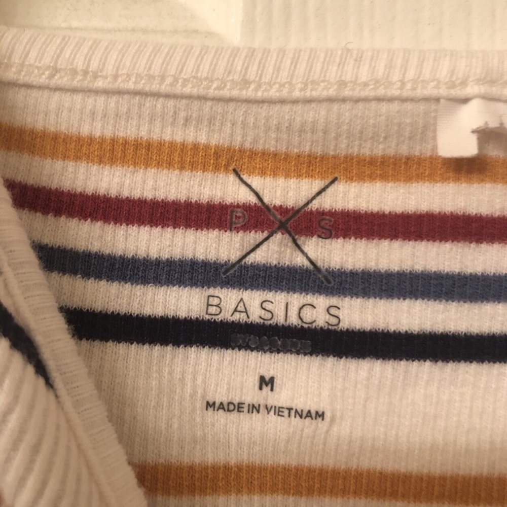 Pacsun crop top